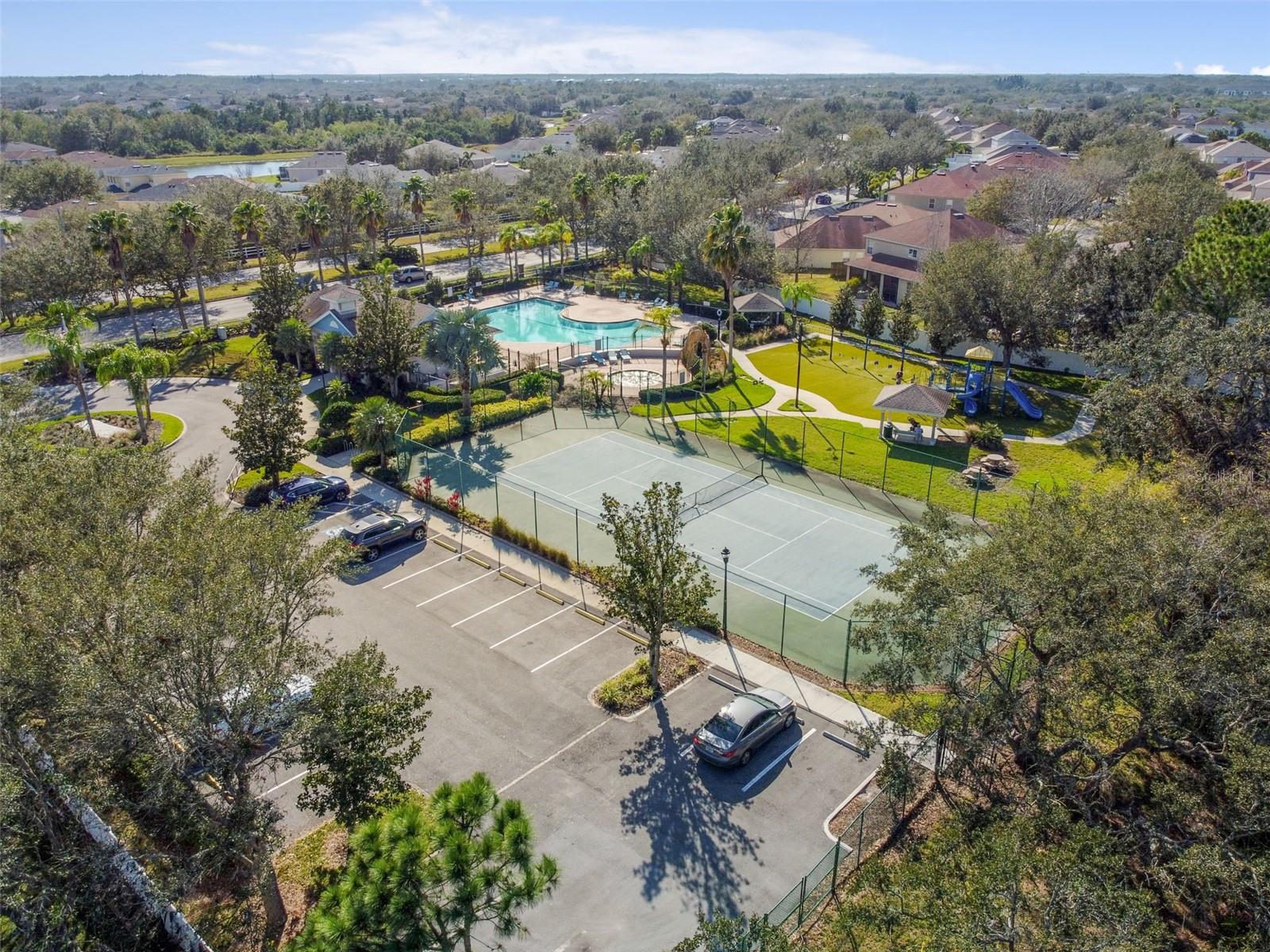 11009 ROCKLEDGE VIEW DR