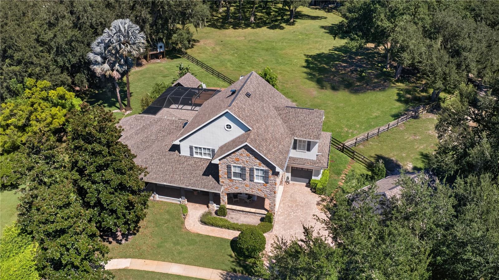 19601 EAGLE CREST DR