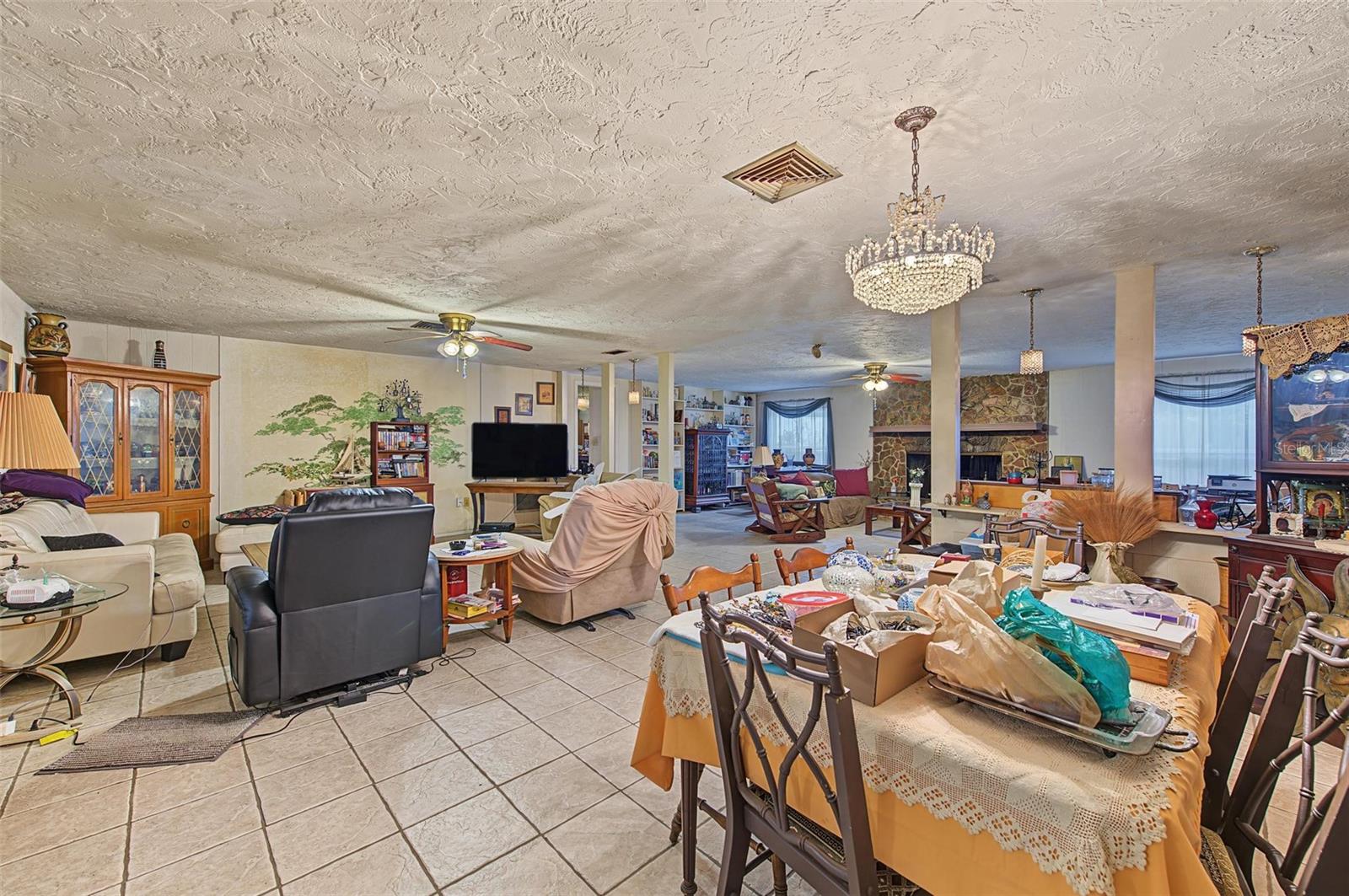7916 SLATE CT