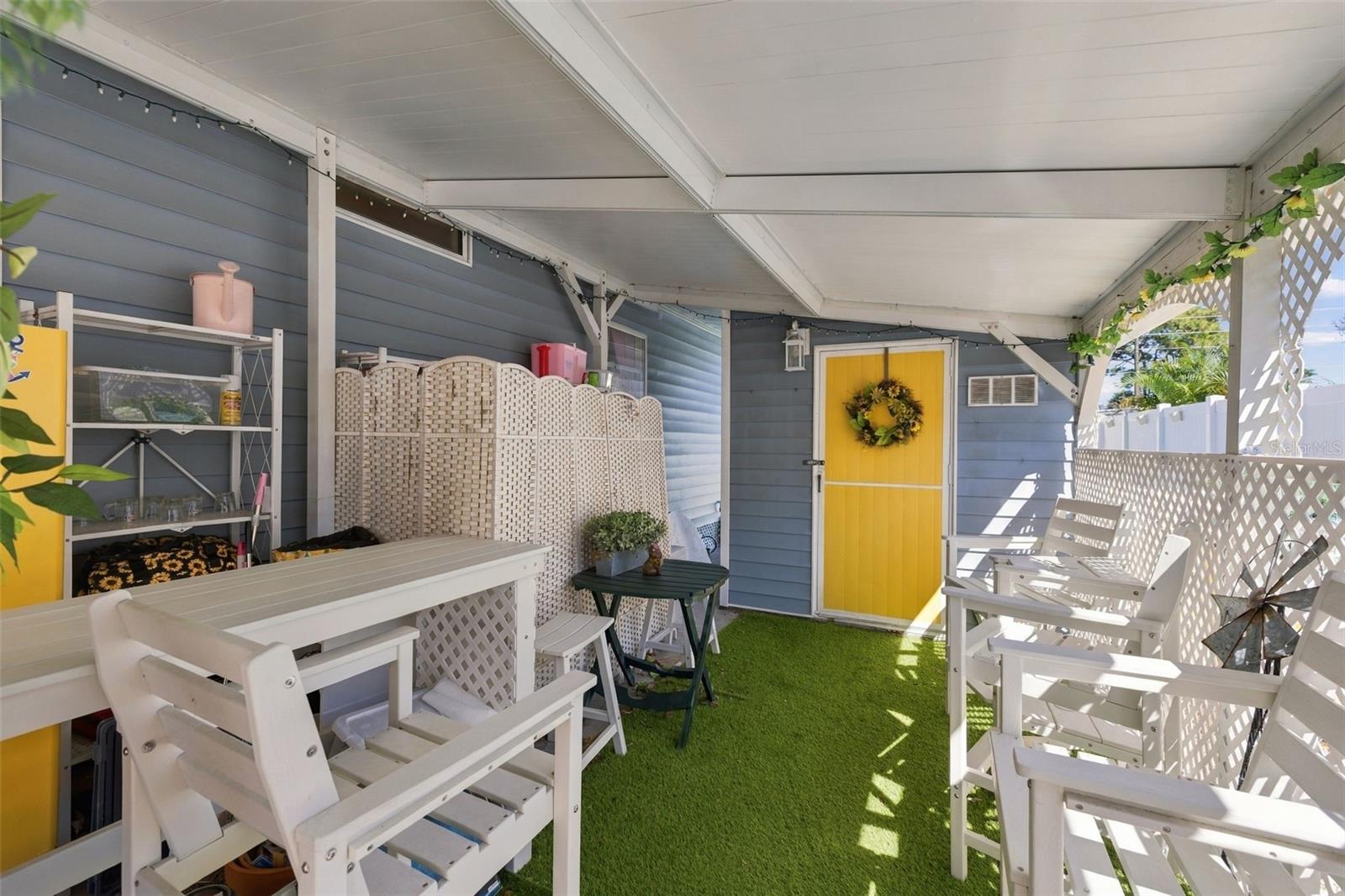 3407 TIKI DR