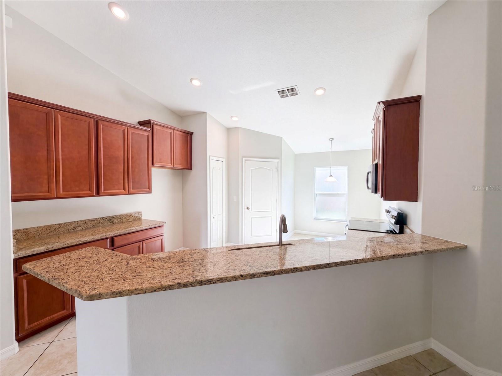 10080 TOLMAN DR
