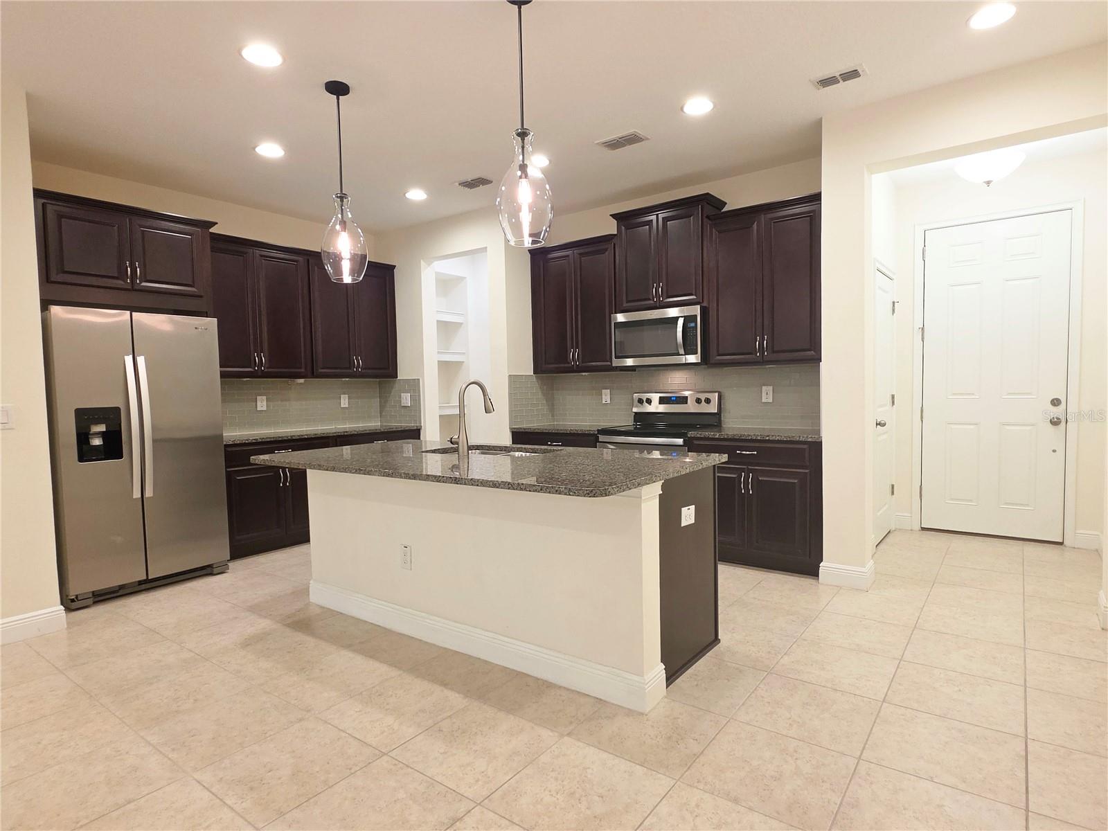 14243 DAMSELFLY DR