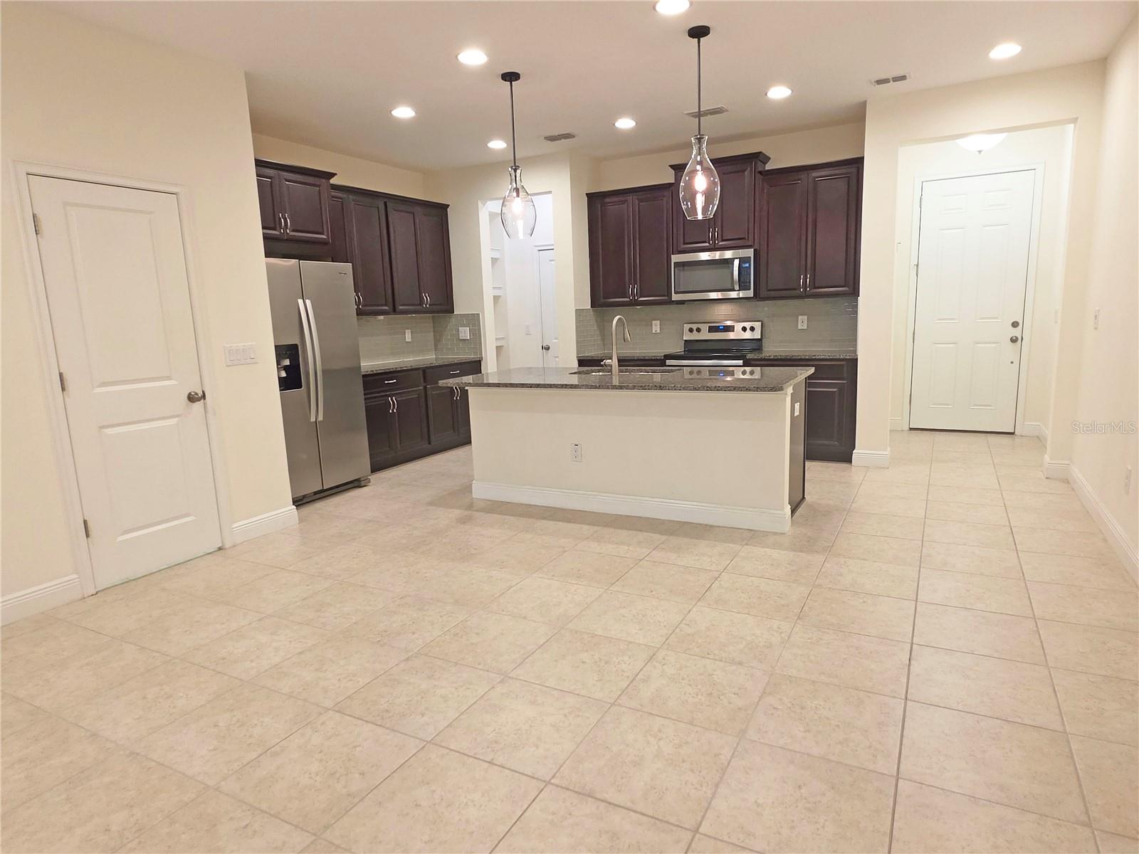 14243 DAMSELFLY DR