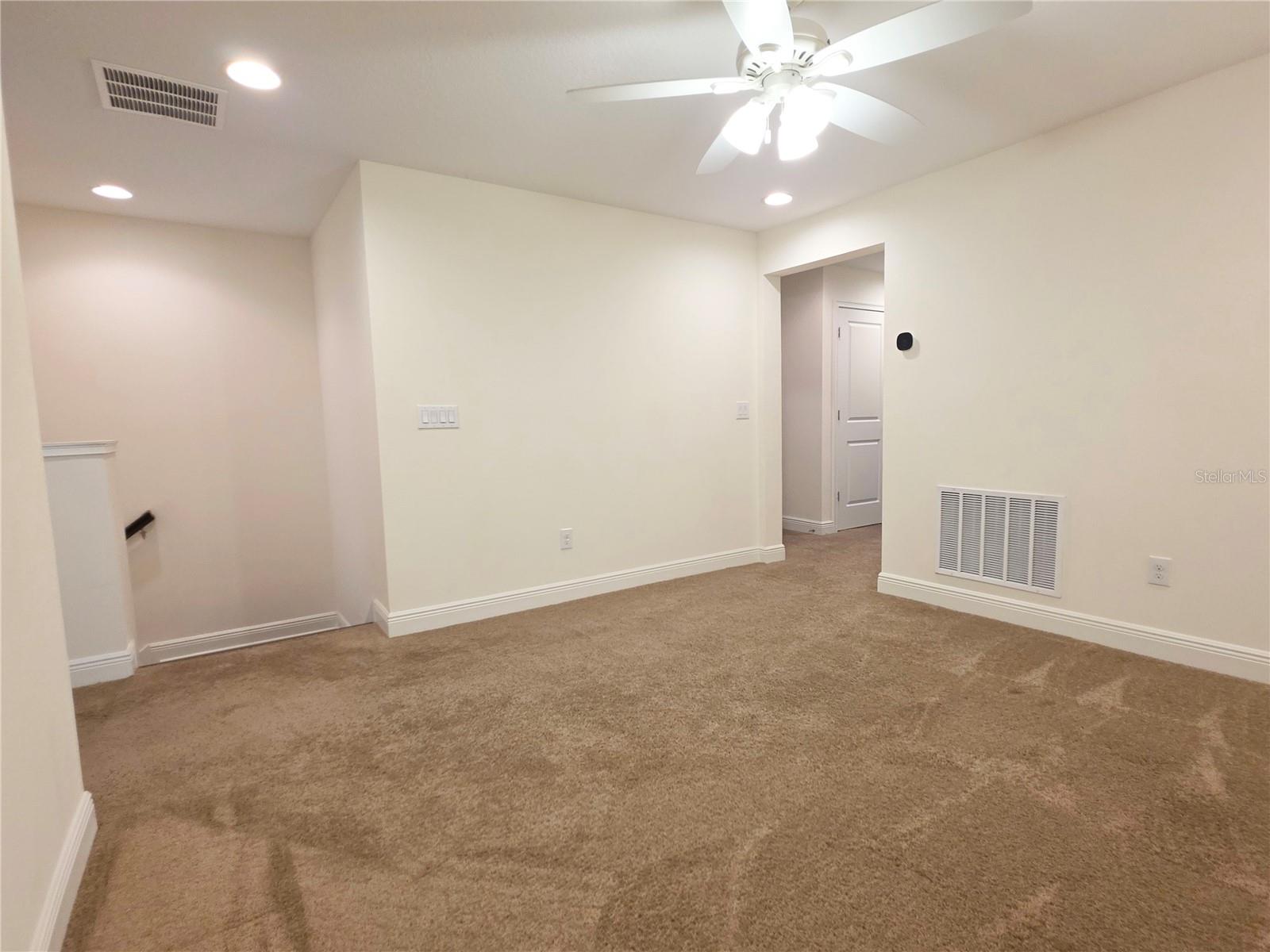 14243 DAMSELFLY DR