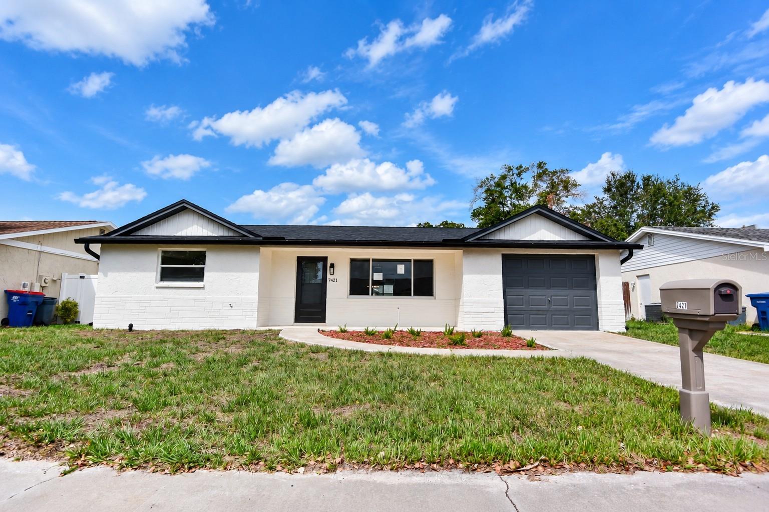 7421 Sandalwood Dr, Port Richey