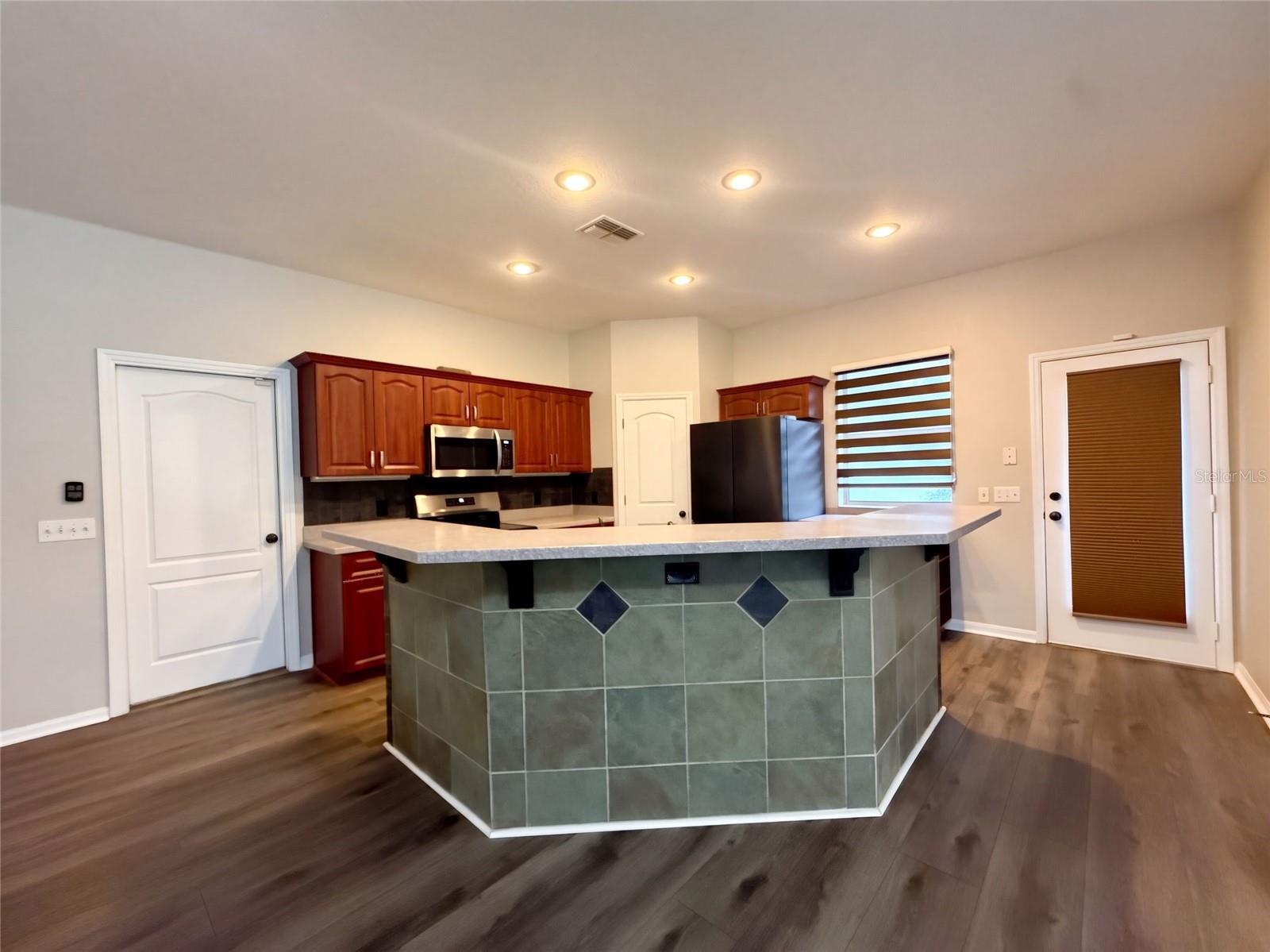 219 WILLOW BEND PKWY