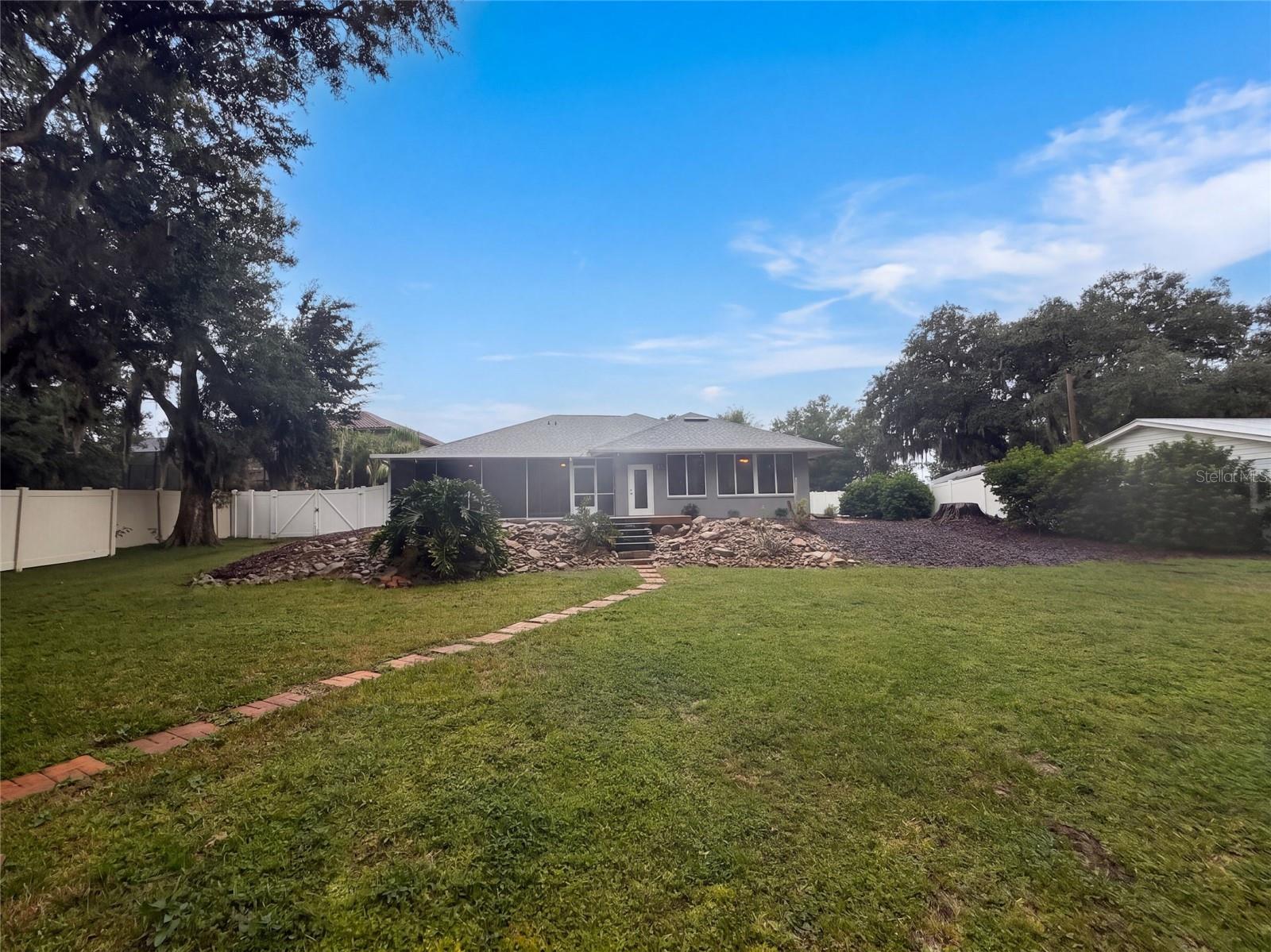 219 WILLOW BEND PKWY