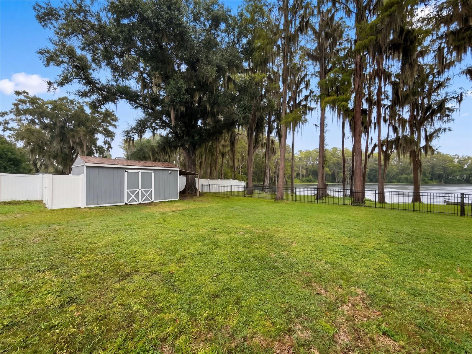 219 WILLOW BEND PKWY