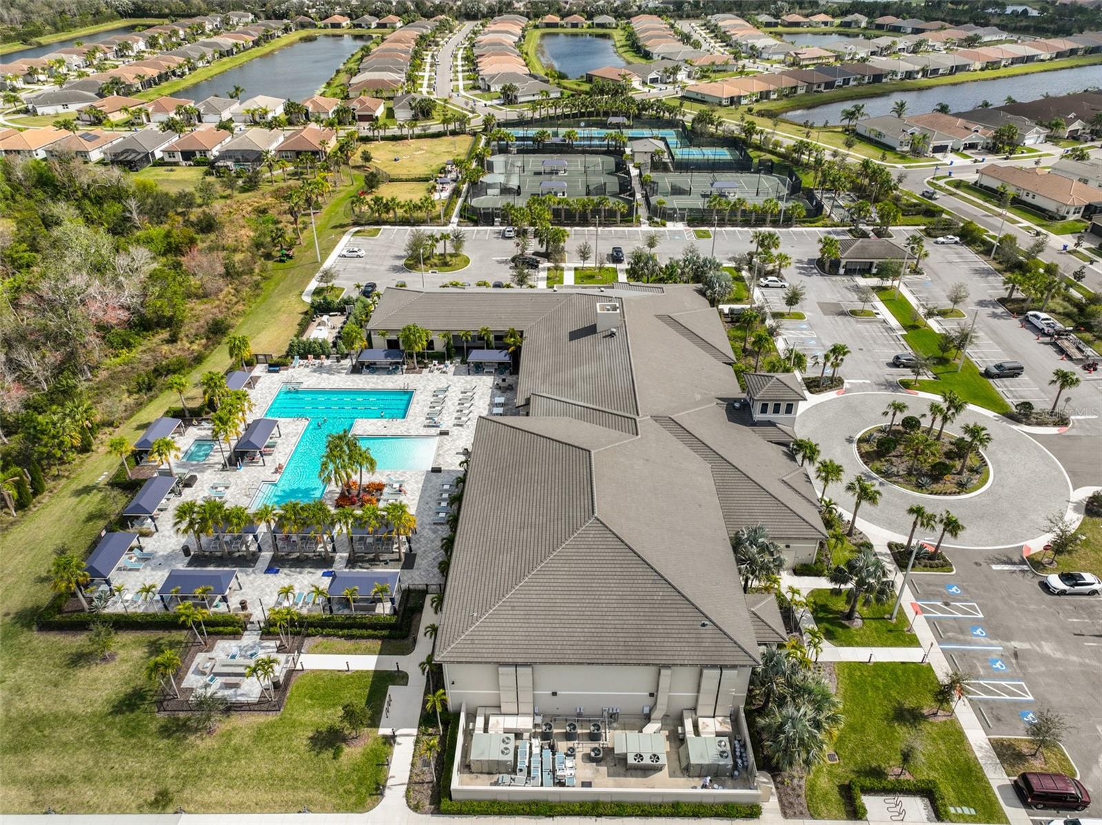 4814 SEVILLA SHORES DR