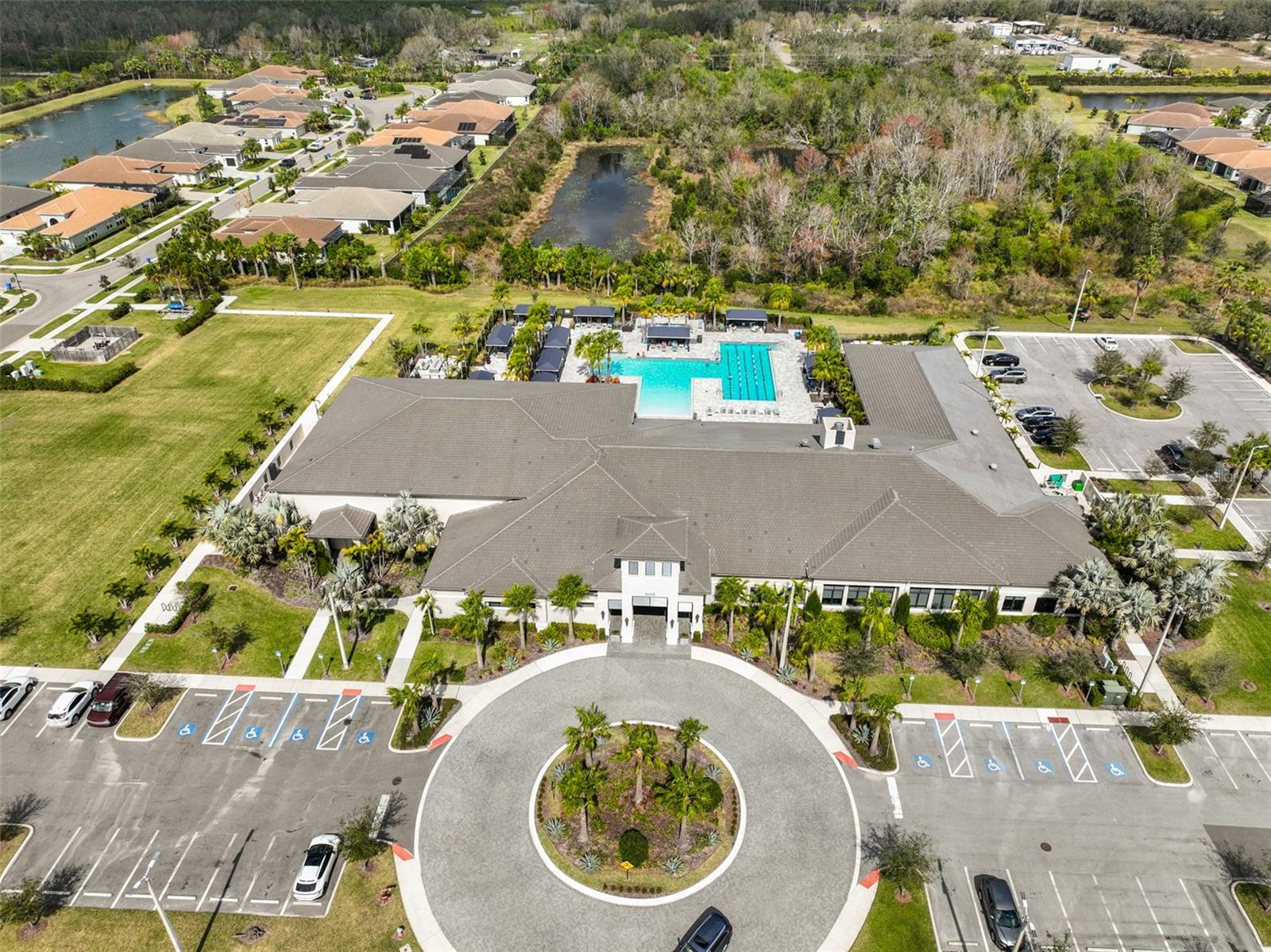 4814 SEVILLA SHORES DR