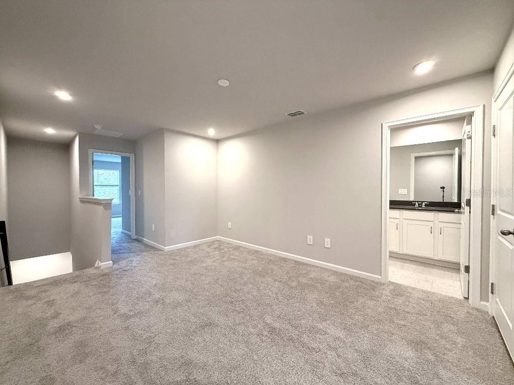 4166 CLOUD HOPPER WAY