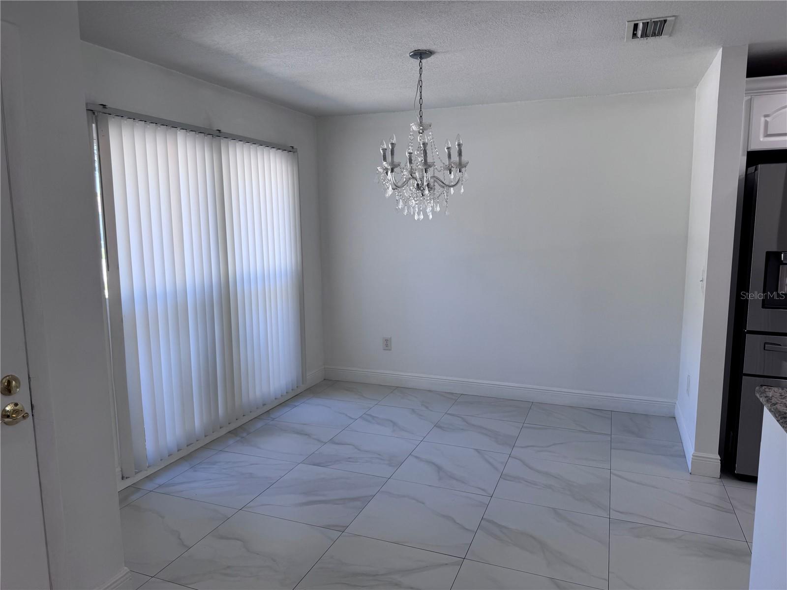 5208 CARROLLWOOD MEADOWS DR
