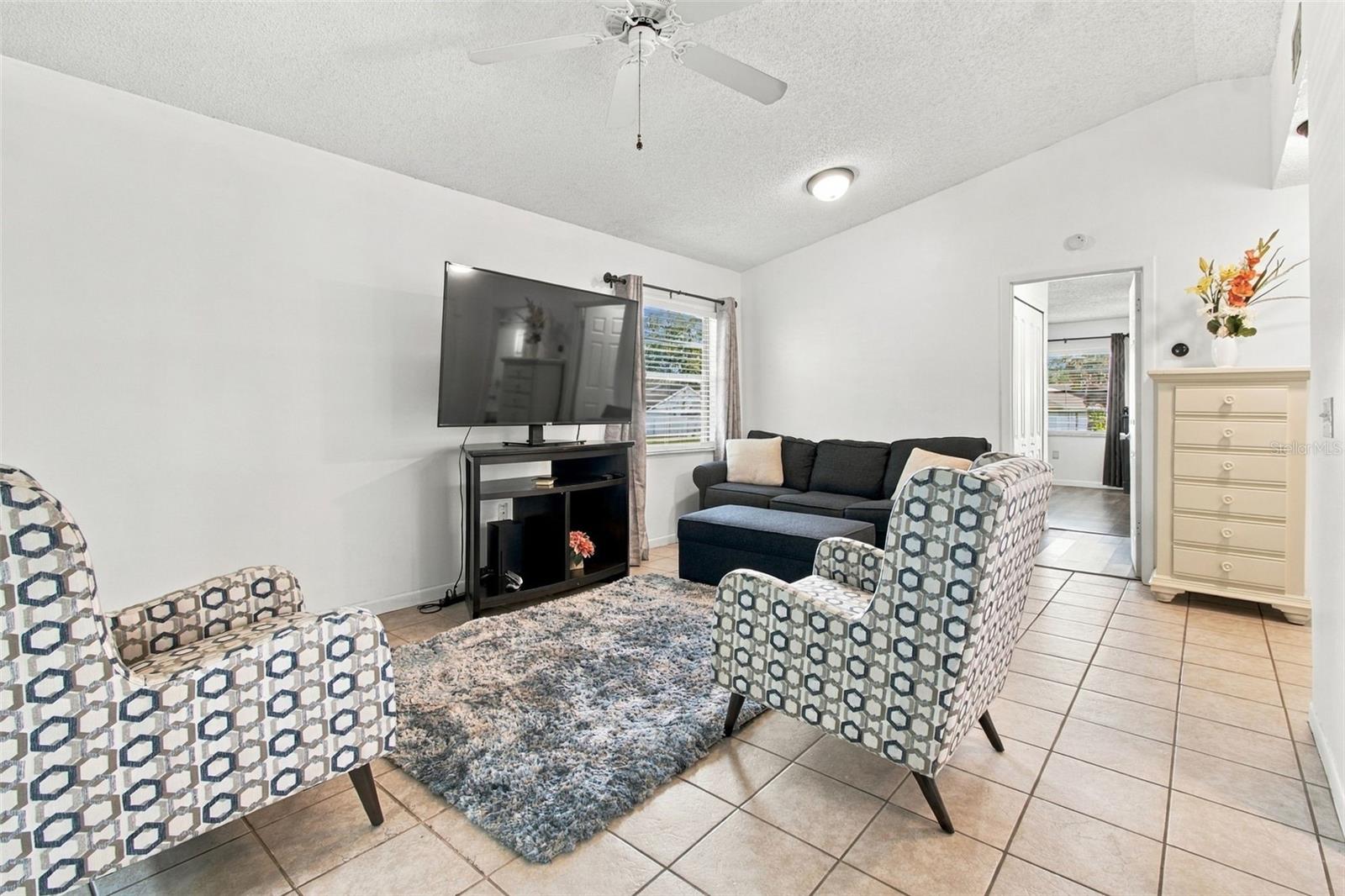 38611 FERM CIR