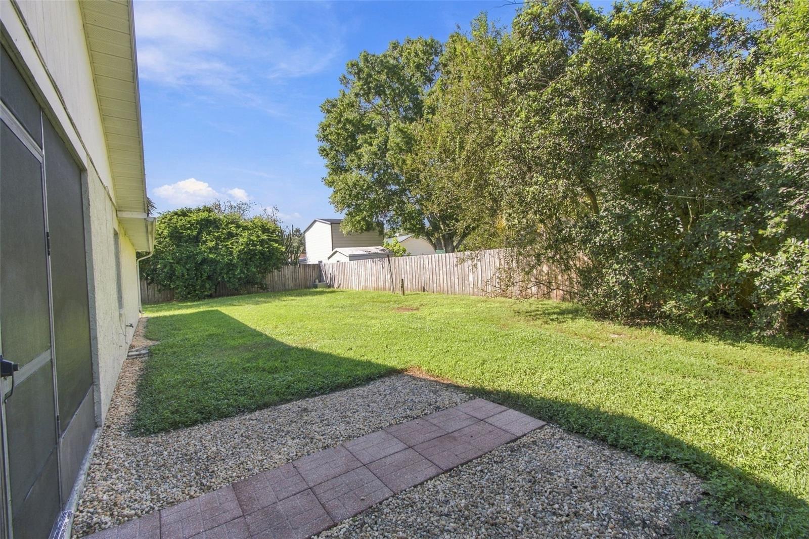 38611 FERM CIR