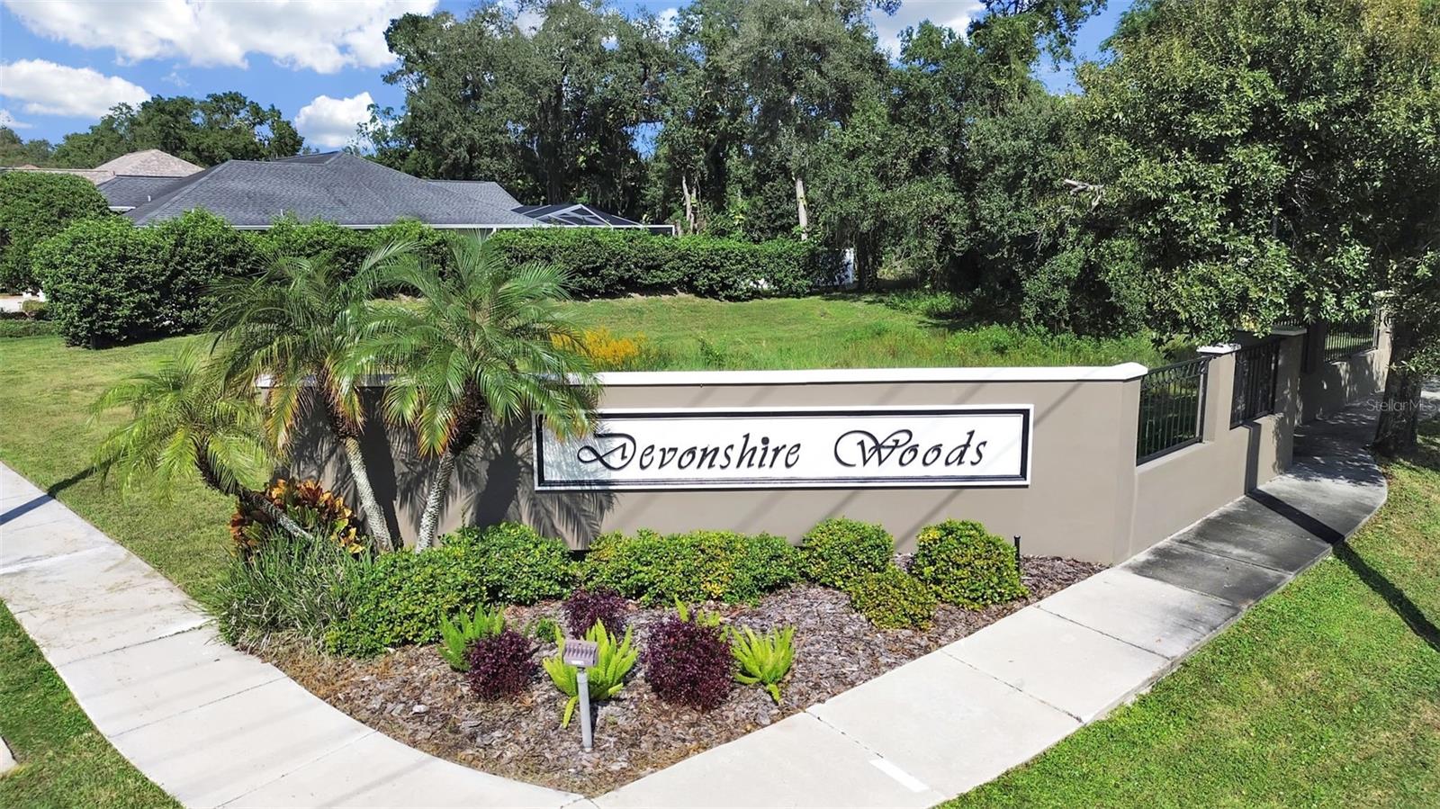 14915 DEVONSHIRE WOODS PL