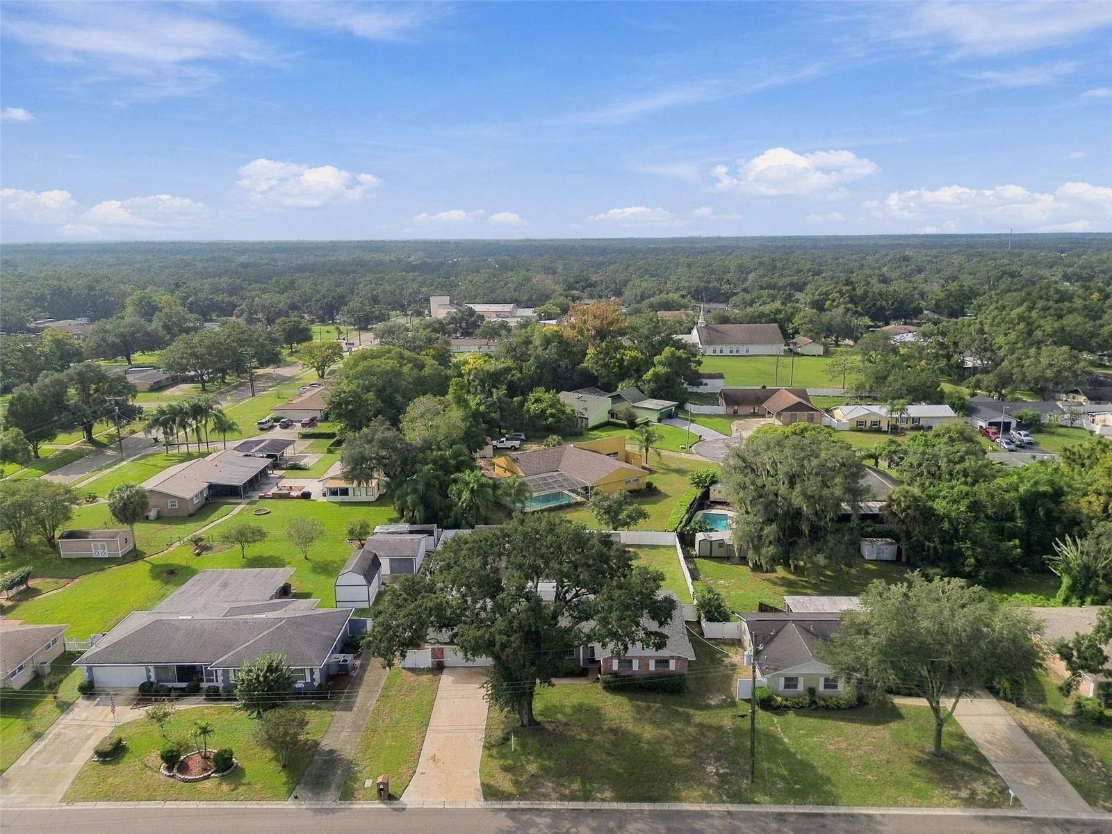 105 ASHBROOK DR