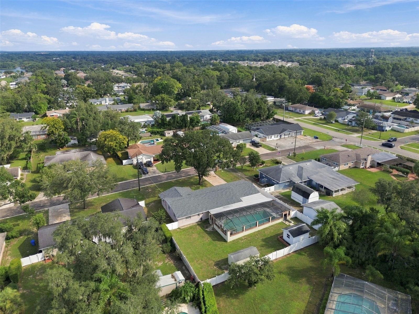 105 ASHBROOK DR