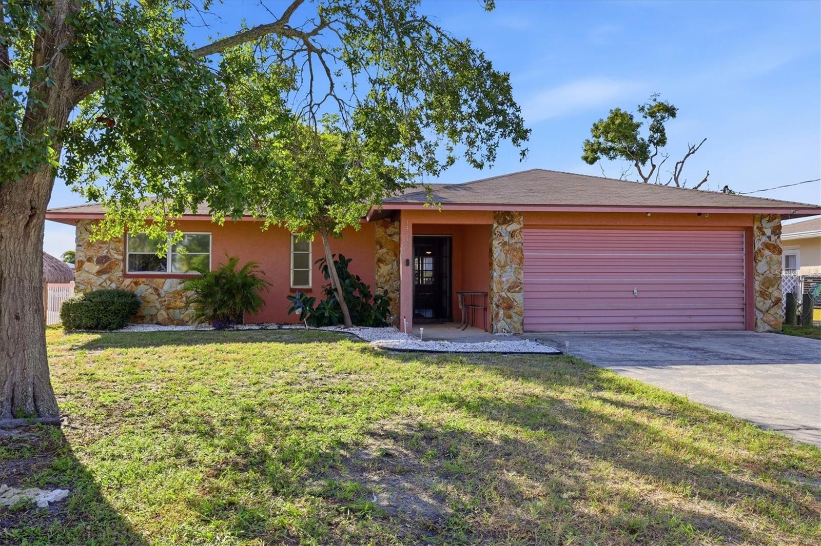 13625 VERONICA DR