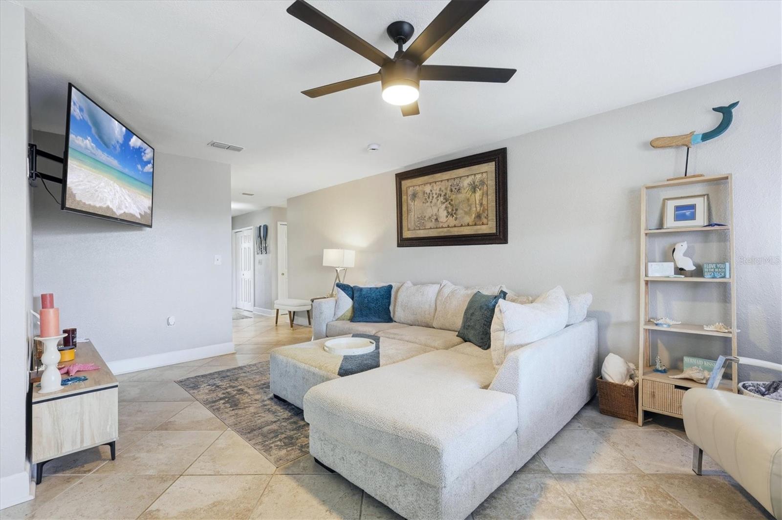 13625 VERONICA DR