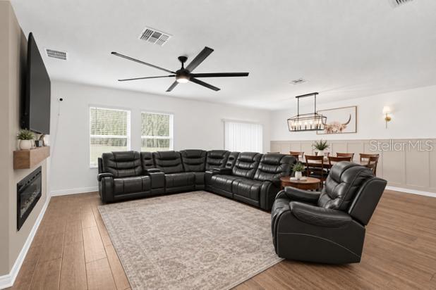 4974 EAGLE ROCK DR