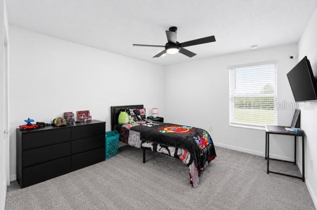 4974 EAGLE ROCK DR