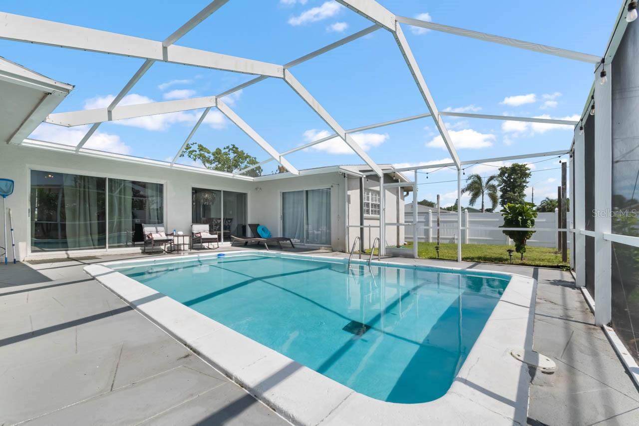 500 FLORIDA CIR S