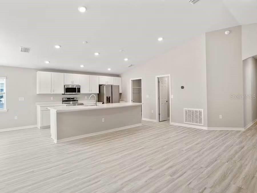 12319 ALTEZA CIR
