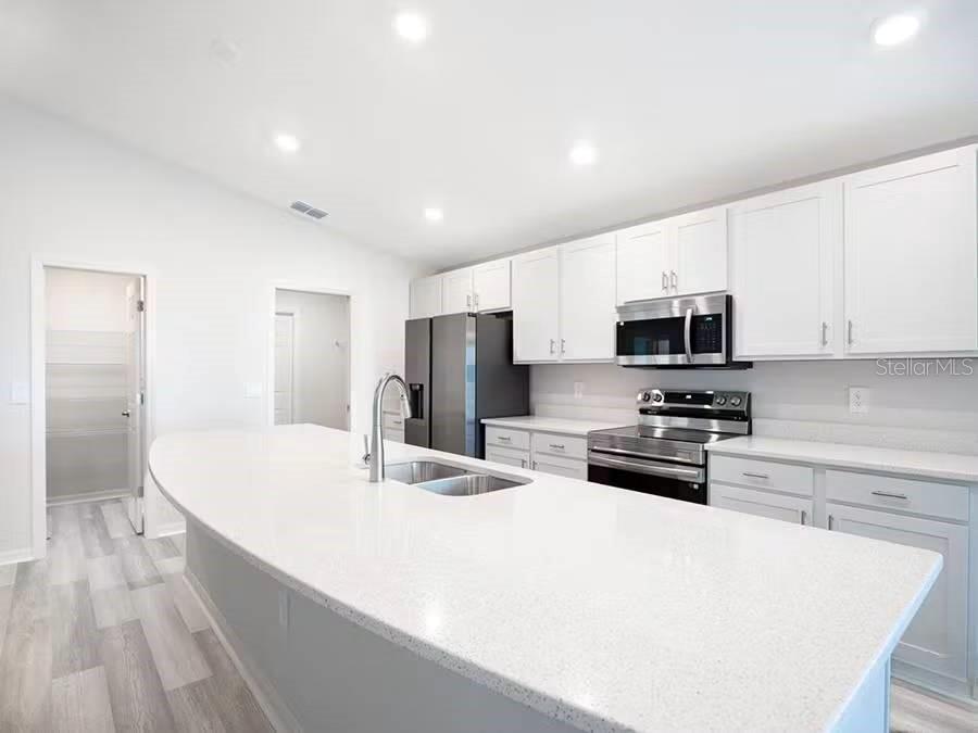 12336 ALTEZA CIR