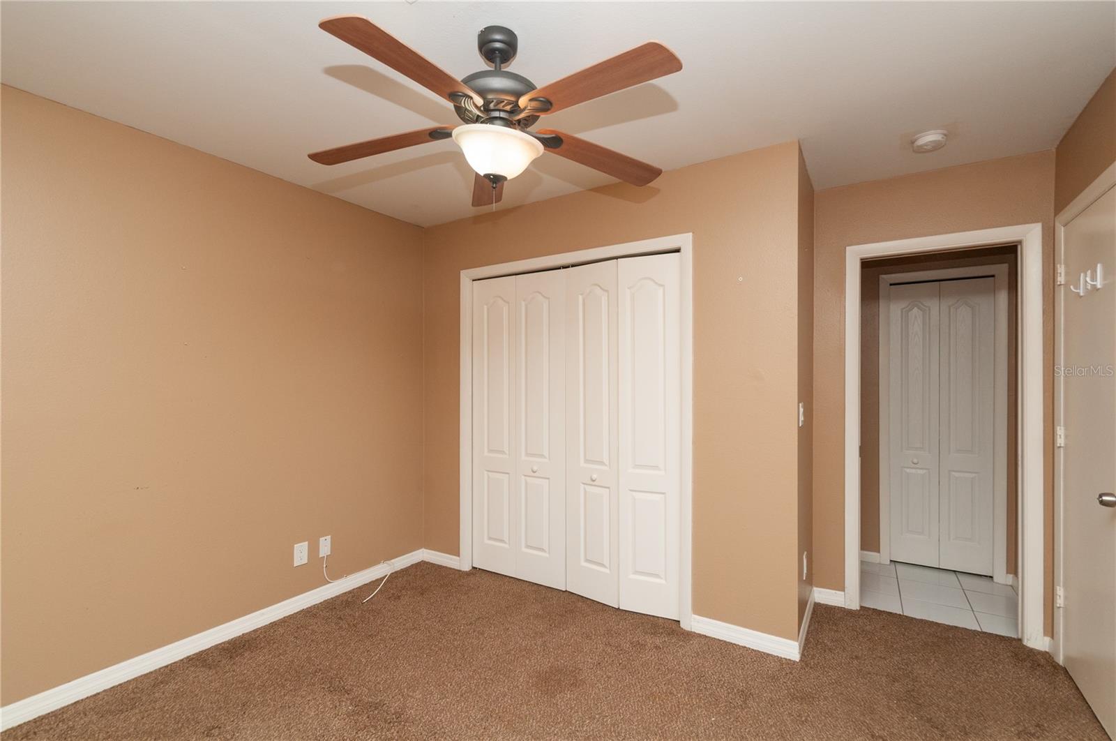 5117 BROOKSIDE LN