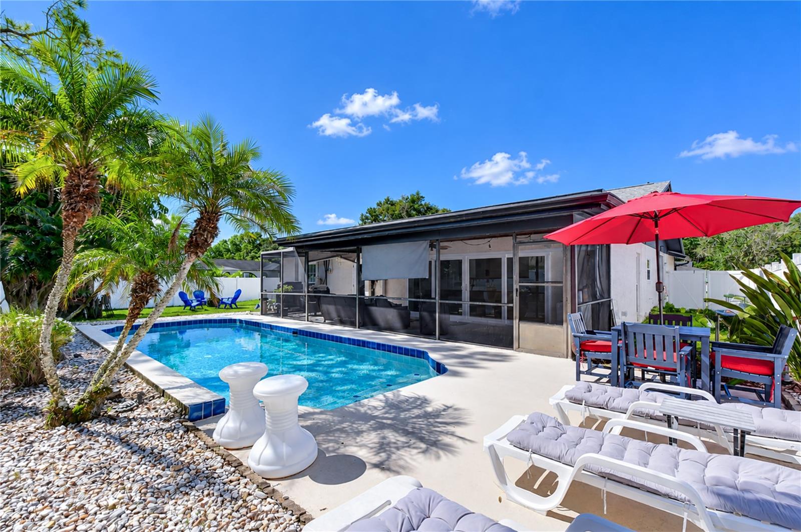 16201 PARKSIDE DR