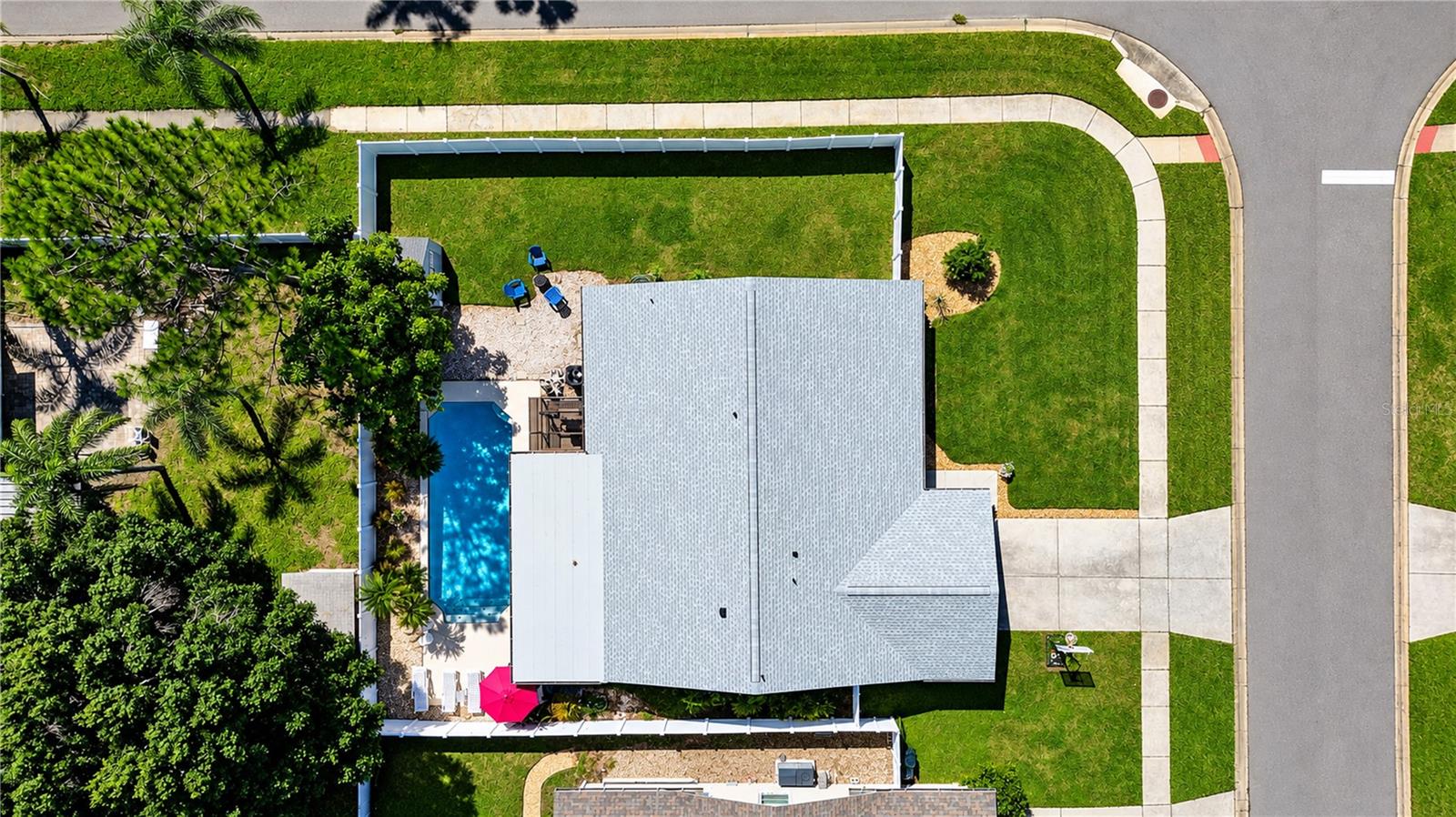16201 PARKSIDE DR
