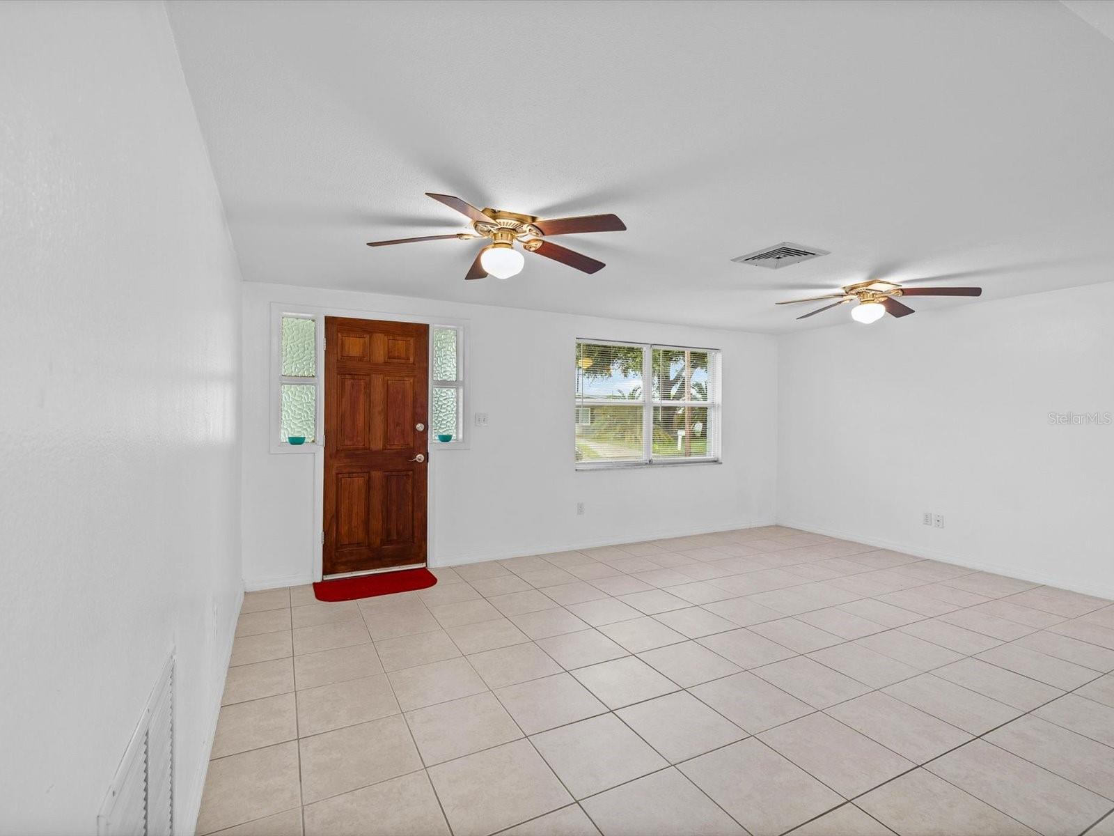 4004 SCARLET MAPLE DR
