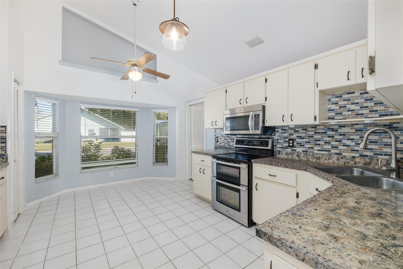 4622 SAWGRASS BLVD