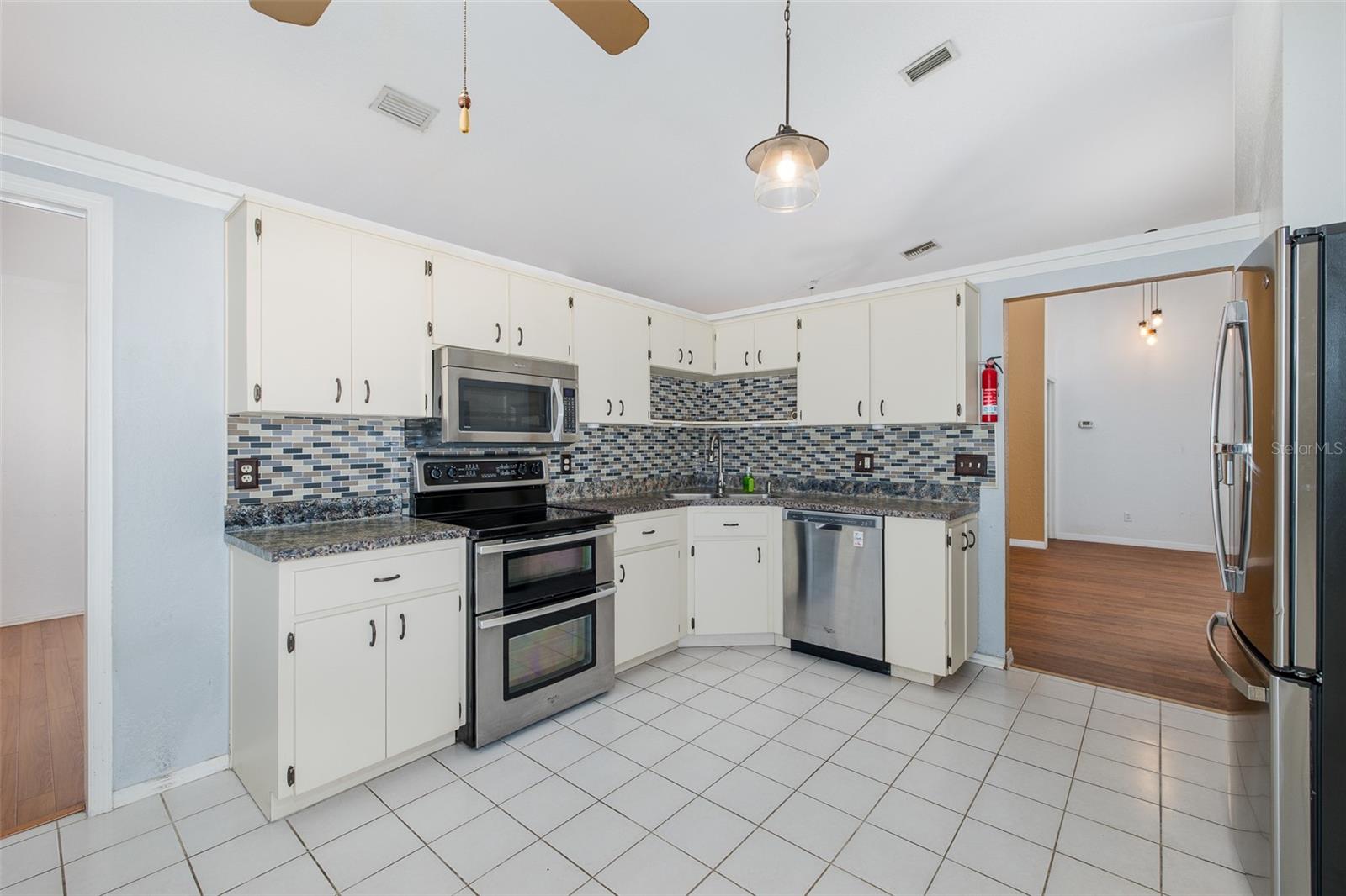 4622 SAWGRASS BLVD