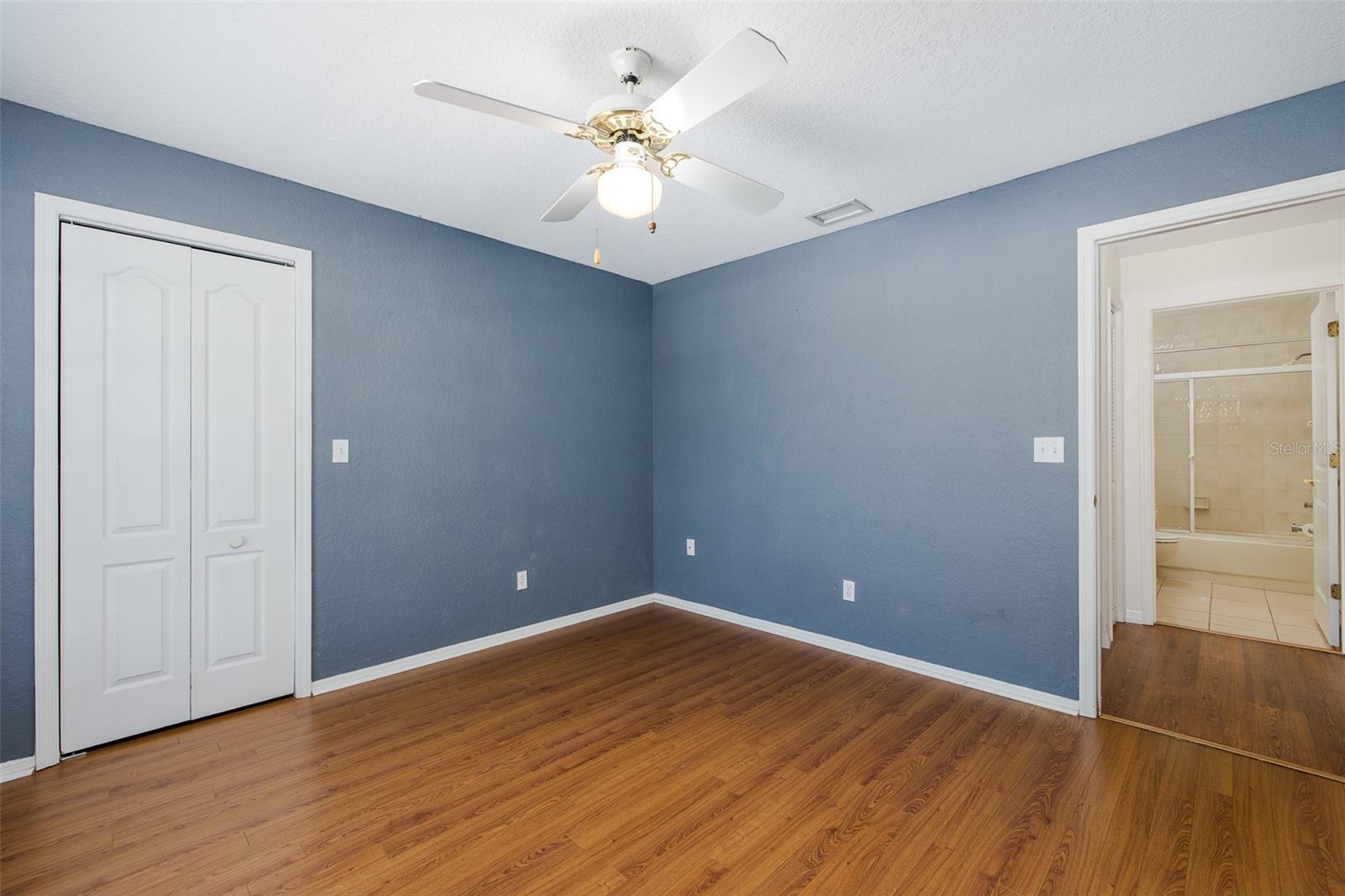 4622 SAWGRASS BLVD