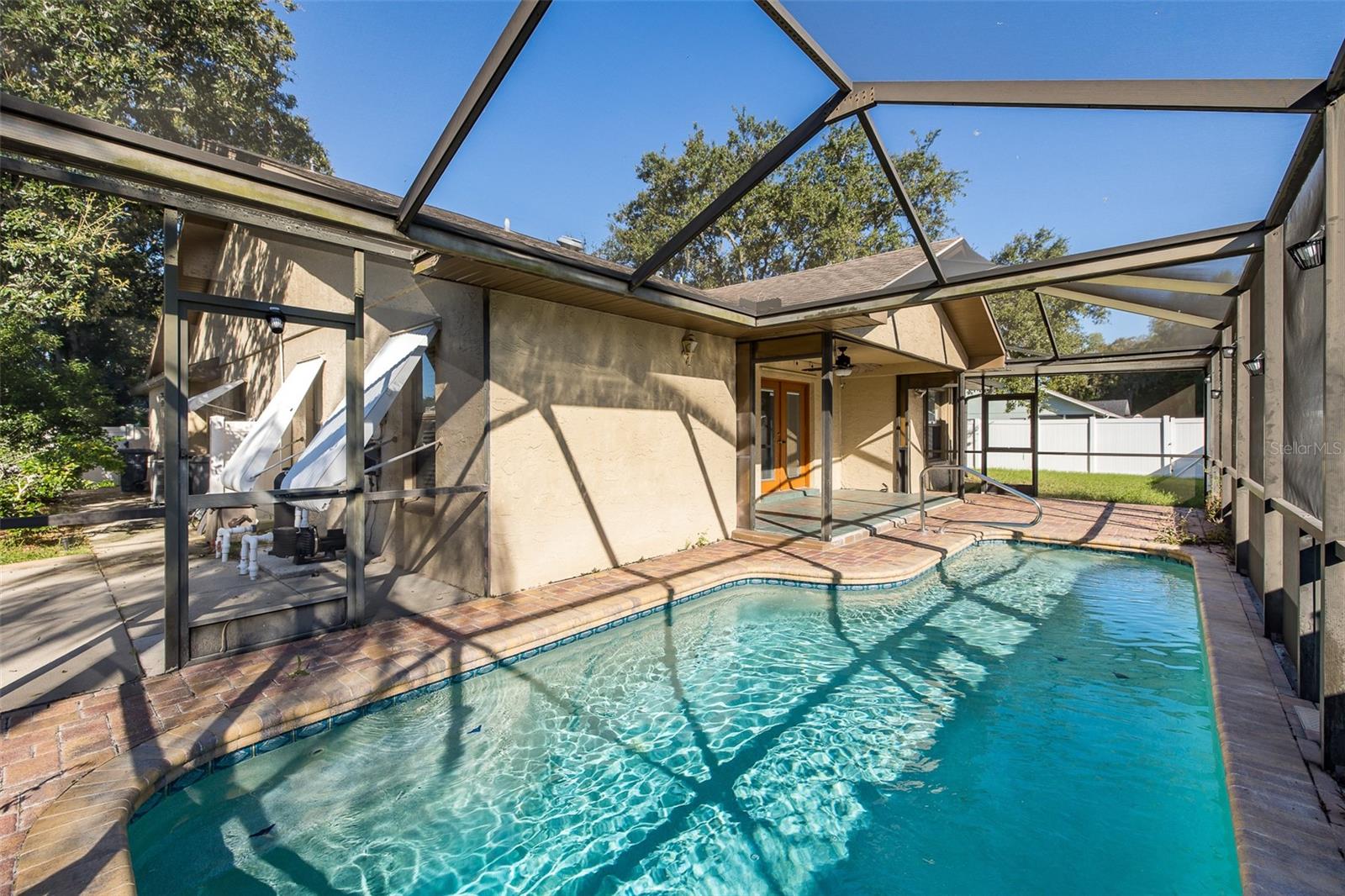 4622 SAWGRASS BLVD
