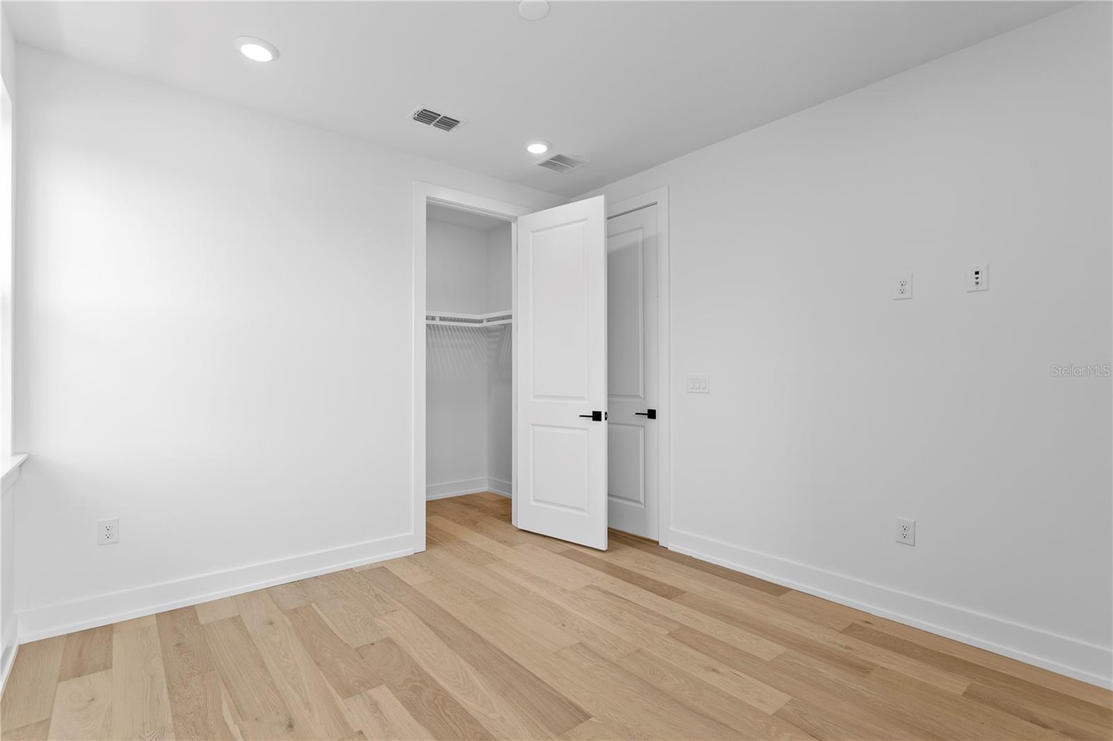 3501 W ROGERS AVE