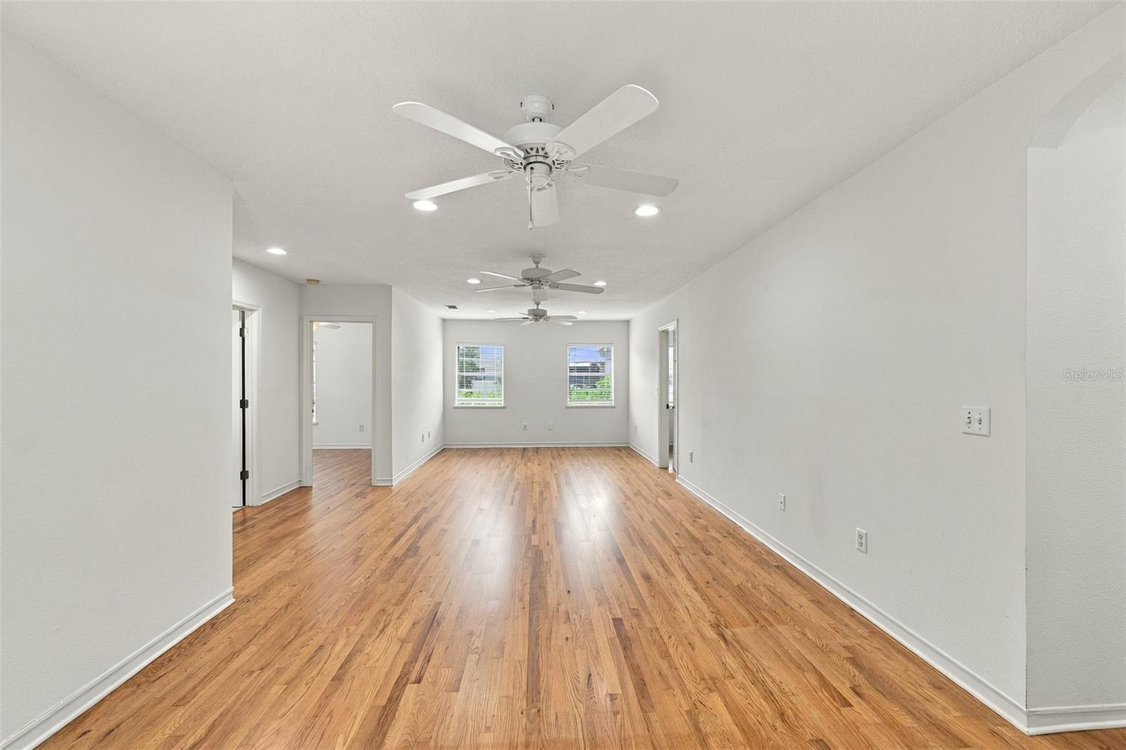 212 S BRADFORD AVE