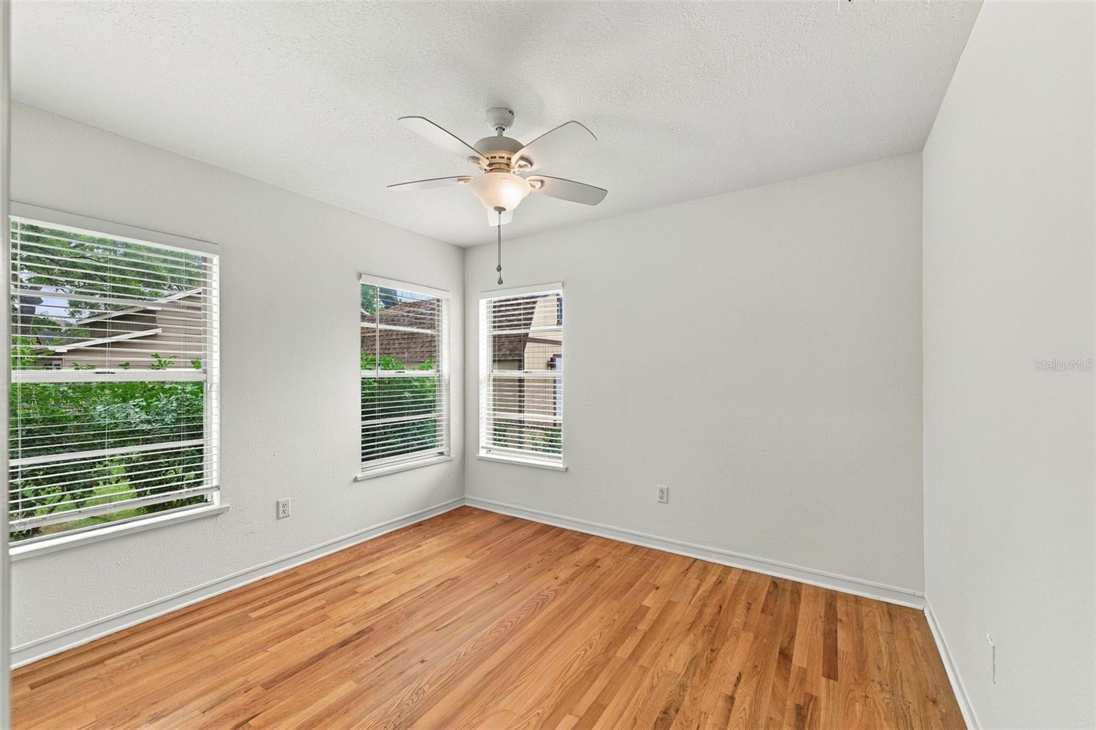 212 S BRADFORD AVE