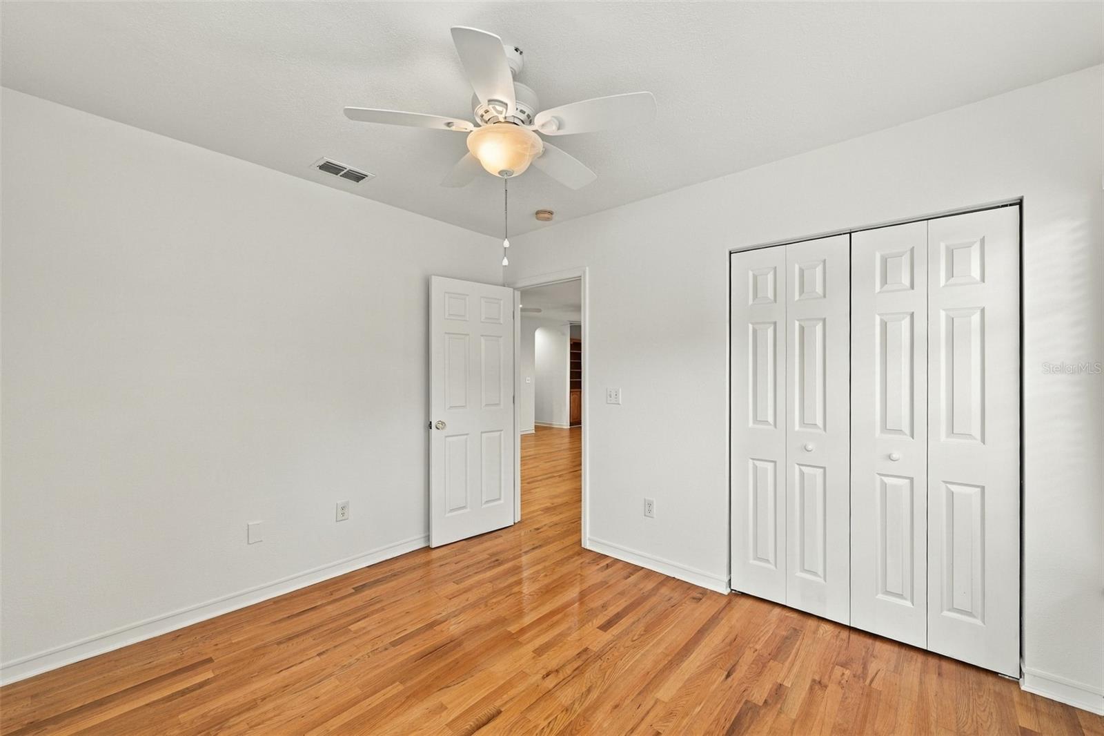 212 S BRADFORD AVE