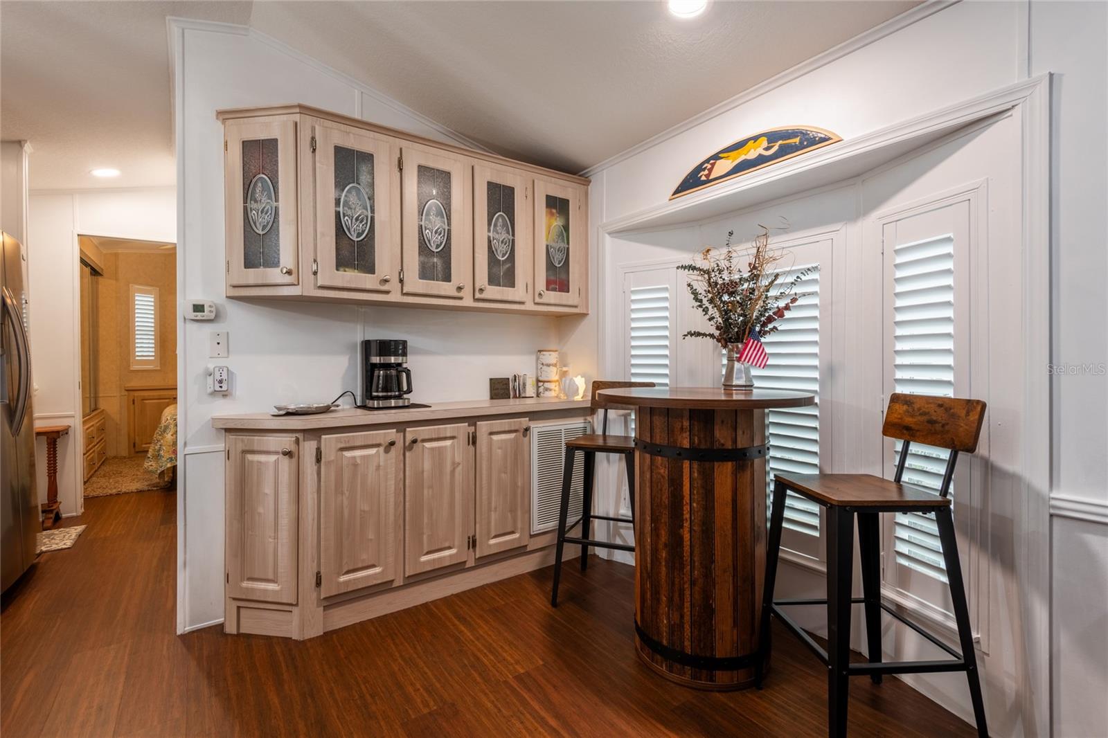 6544 LA MESA RD