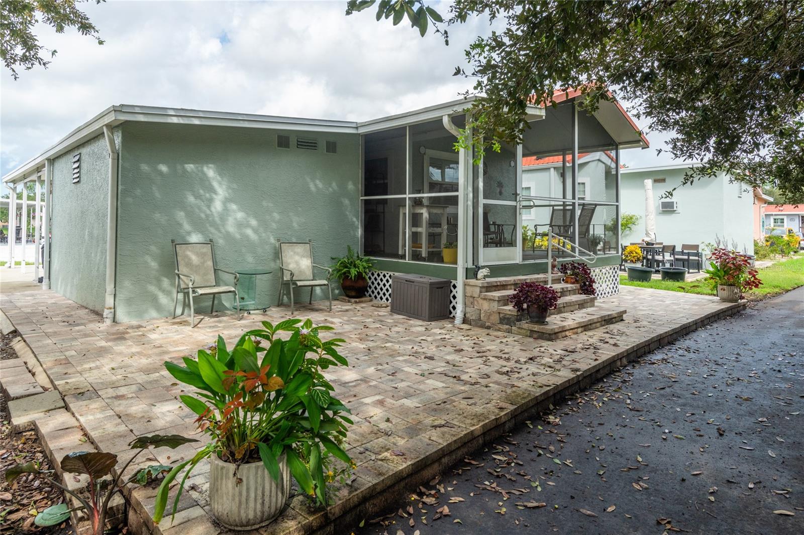 6544 LA MESA RD
