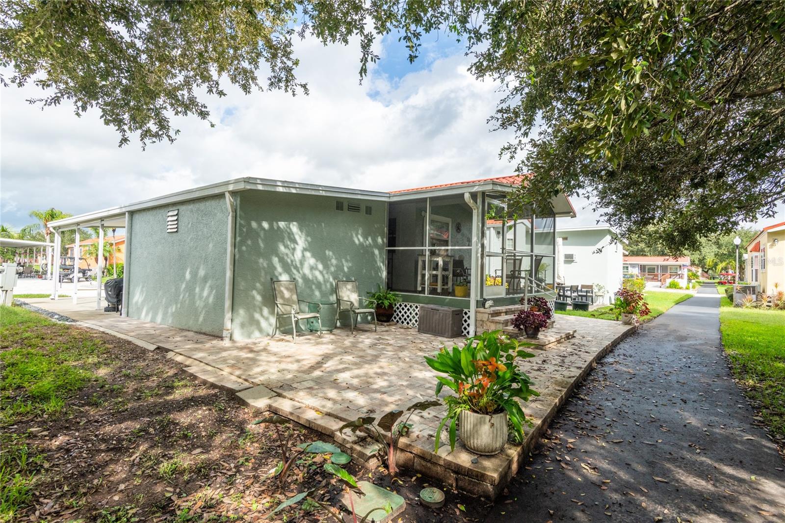 6544 LA MESA RD