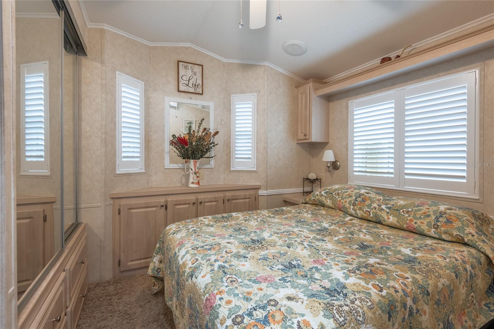 6544 LA MESA RD