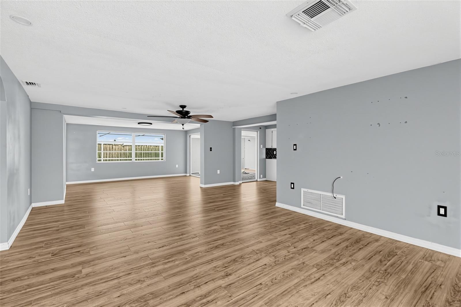 7340 MAYFIELD DR