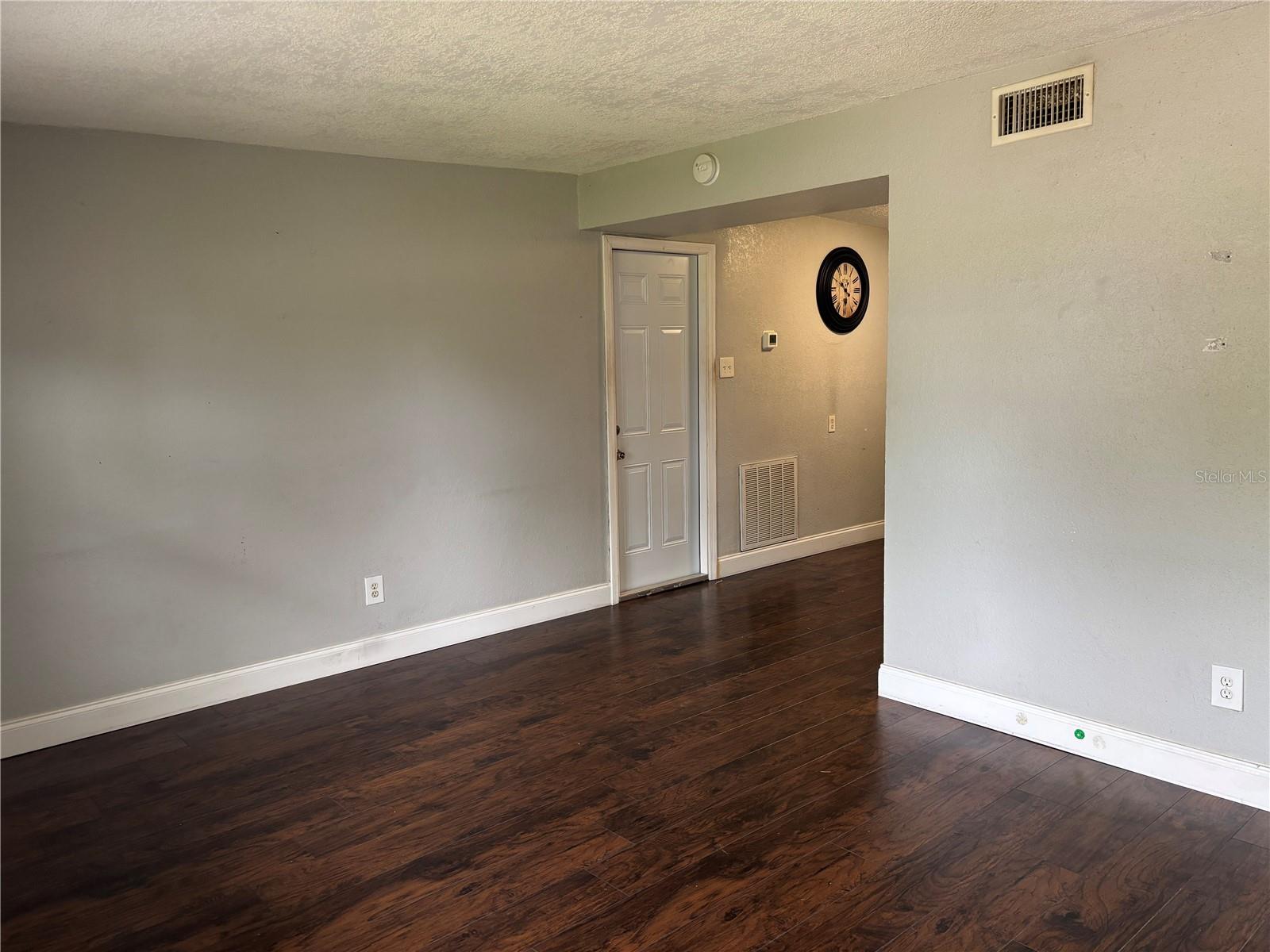 11010 HASSLE AVE