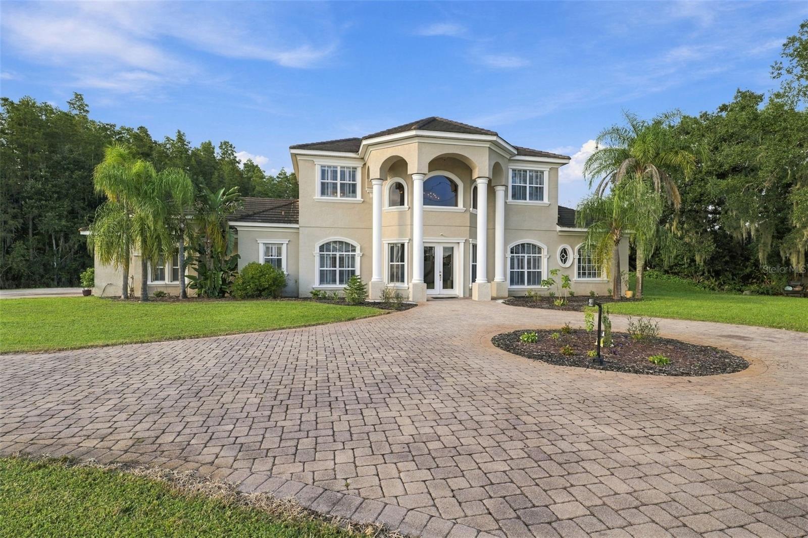 19153 GERACI RD