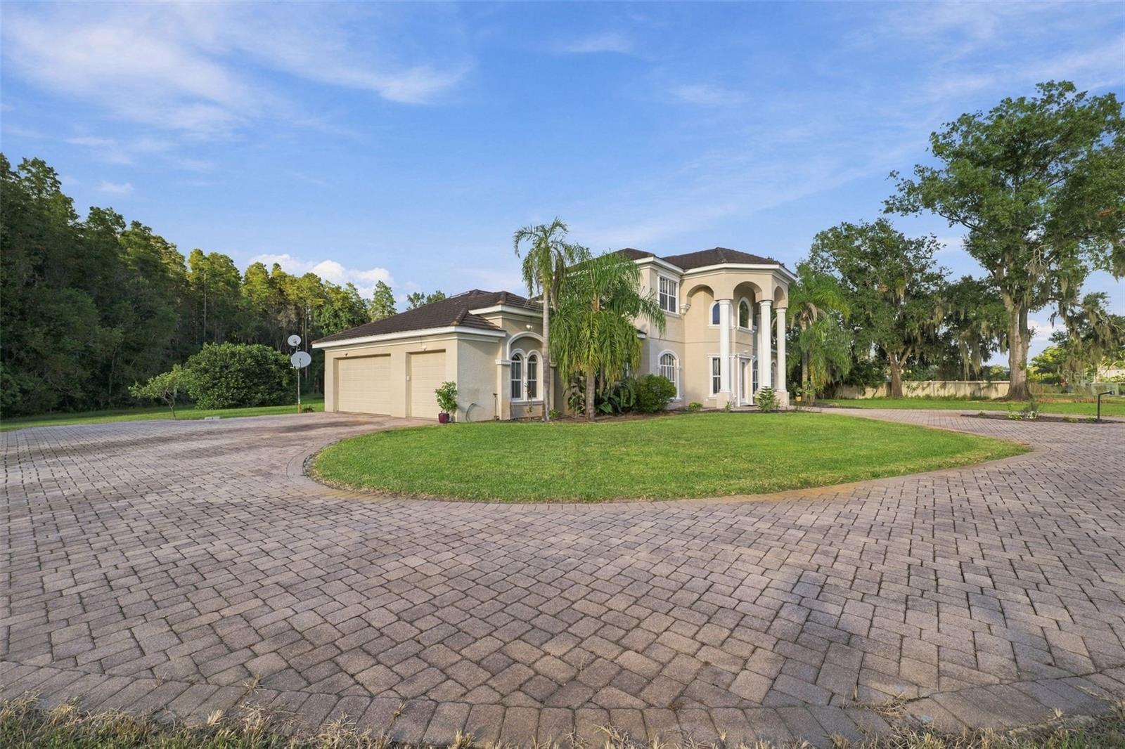 19153 GERACI RD