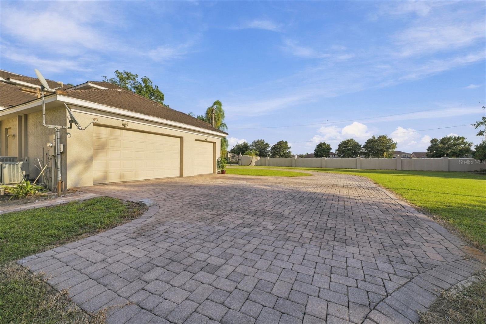 19153 GERACI RD