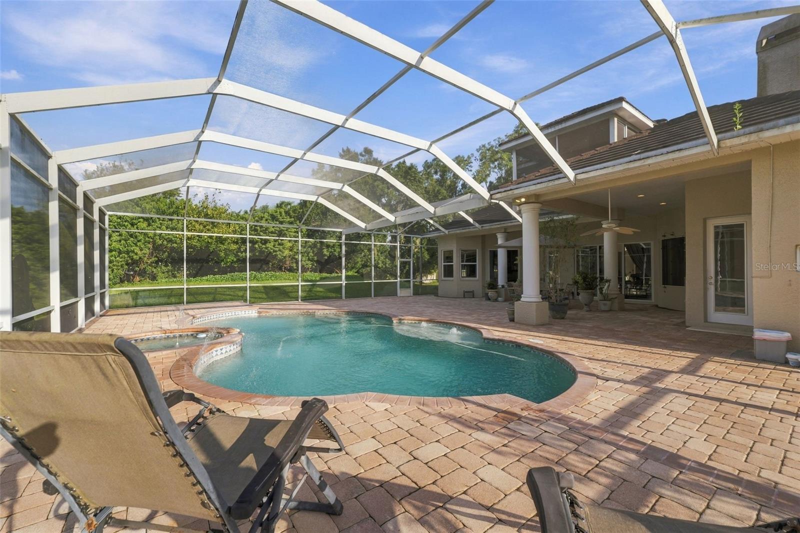19153 GERACI RD